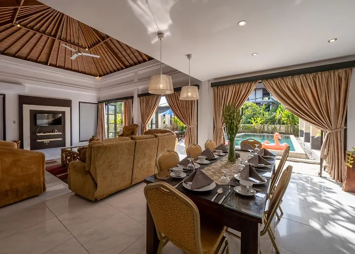 Cometa Luxury By Adam Jyota Management Seminyak (Bali)