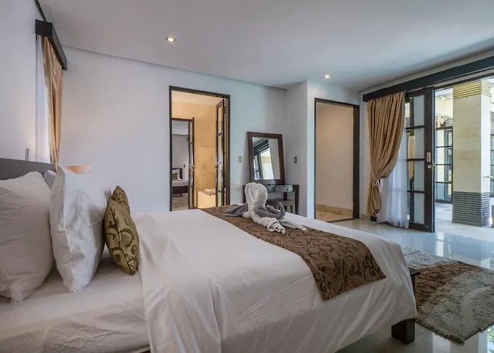 Cometa Luxury By Adam Jyota Management Seminyak (Bali)
