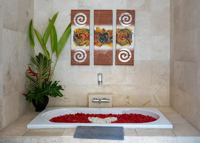 Cometa Luxury By Adam Jyota Management * Seminyak (Bali)